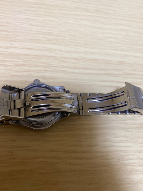 タグホイヤー その他 プロフェッショナル200 WK131（高級時計）の商品画像 - 査定依頼日：2025年7月10日 - 最高査定価格：35,000円