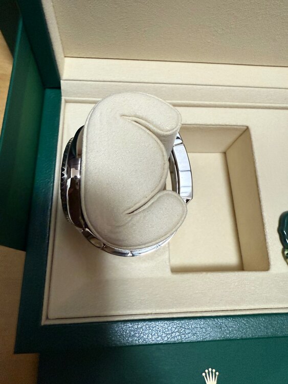 ロレックス ヨットマスター 26862（高級時計）の商品画像 - 査定依頼日：2025年5月23日 - 最高査定価格：1,500,000円