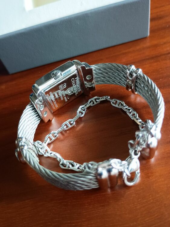 その他 その他 フィリップシャリオール　サントロペ　スクエア（高級時計）の商品画像 - 査定依頼日：2025年7月4日 - 最高査定価格：25,000円