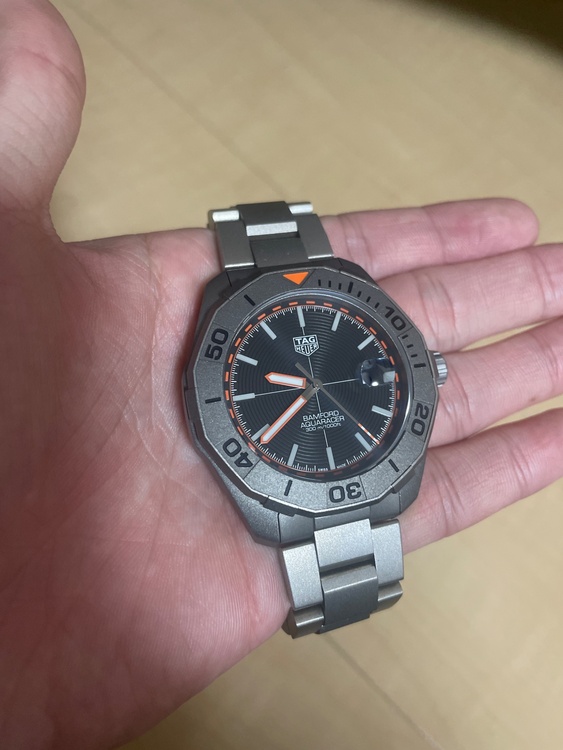 タグホイヤー アクアレーサー WAY208f（高級時計）の商品画像 - 査定依頼日：2026年2月11日 - 最高査定価格：320,000円