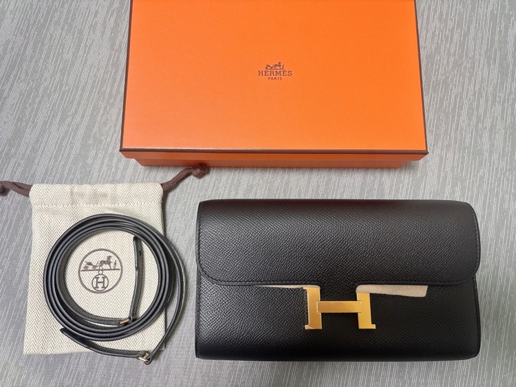 コンスタンストゥーゴー ノワール ゴールド金具（ブランドバッグ）の商品画像 - 査定依頼日：2025年12月6日 - 最高査定価格：1,030,000円