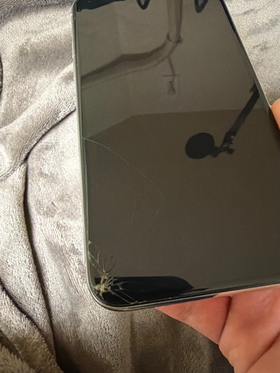 iPhoneX（スマホ）の商品画像 - 査定依頼日：2026年3月4日 - 最高査定価格：6,000円