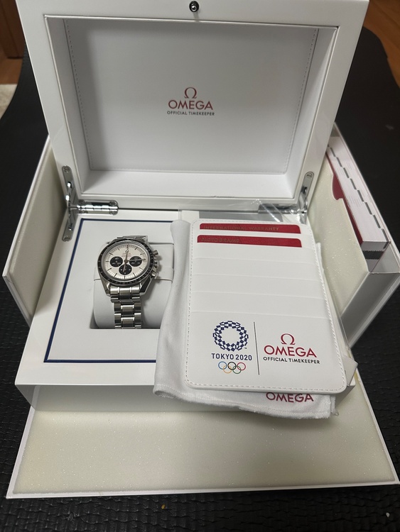 オメガ東京2020スピードマスター（高級時計）の商品画像 - 査定依頼日：2025年12月31日 - 最高査定価格：1,250,000円