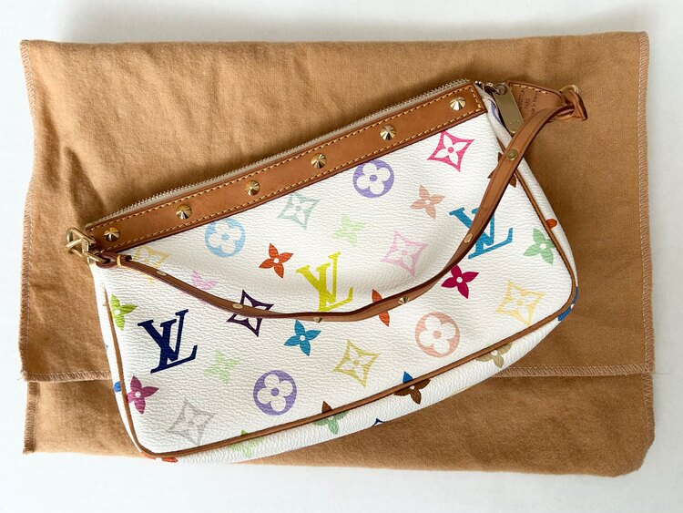 ルイヴィトン マルチカラー （ブランドバッグ）の商品画像 - 査定依頼日：2025年1月13日 - 最高査定価格：60,000円