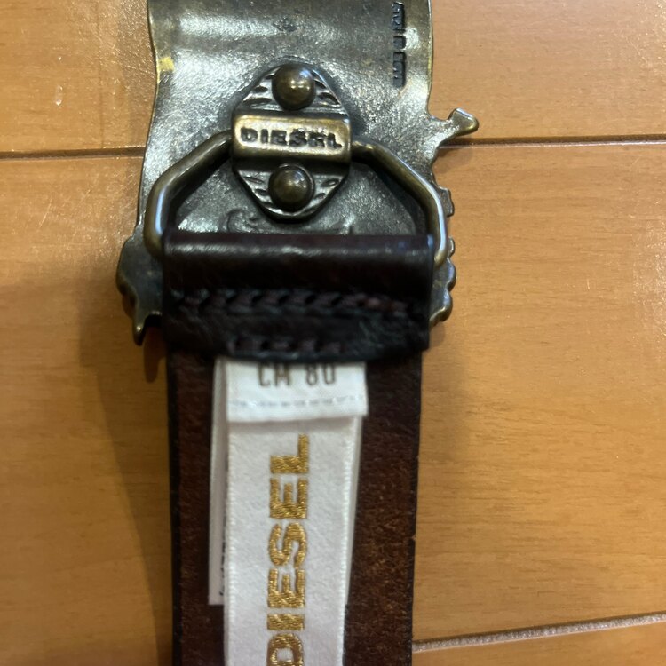 ベルト（古着・ファッション）の商品画像 - 査定依頼日：2025年1月21日 - 最高査定価格：1,000円