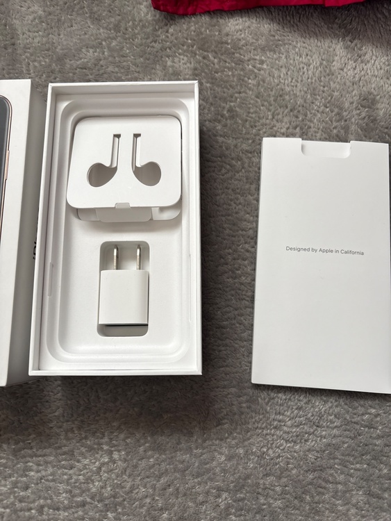 iPhoneXS 512GB SIMフリー（スマホ）の商品画像 - 査定依頼日：2026年3月14日 - 最高査定価格：17,000円