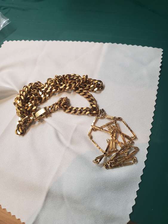 18金（金・貴金属）の商品画像 - 査定依頼日：2023年2月23日 - 最高査定価格：330,000円