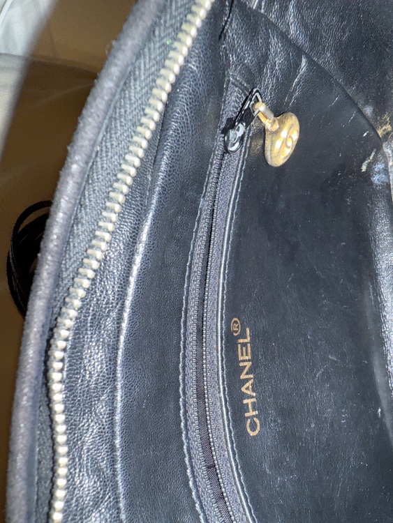 CHANEL バッグ　タッセル（ブランドバッグ）の商品画像 - 査定依頼日：2025年9月29日 - 最高査定価格：60,000円