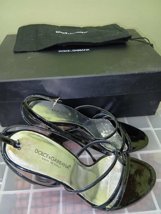 レディース　サンダル（古着・ファッション）の商品画像 - 査定依頼日：2026年1月7日 - 最高査定価格：3,500円