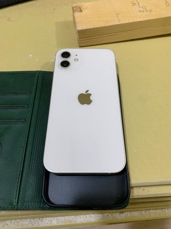 わかりません（スマホ）の商品画像 - 査定依頼日：2025年10月4日 - 最高査定価格：23,000円