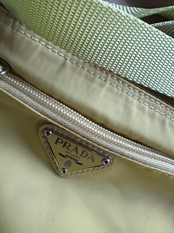 ショルダー（ブランドバッグ）の商品画像 - 査定依頼日：2025年12月4日 - 最高査定価格：30,000円