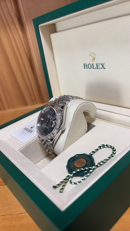 デイトジャスト41（高級時計）の商品画像 - 査定依頼日：2026年1月12日 - 最高査定価格：100,000円