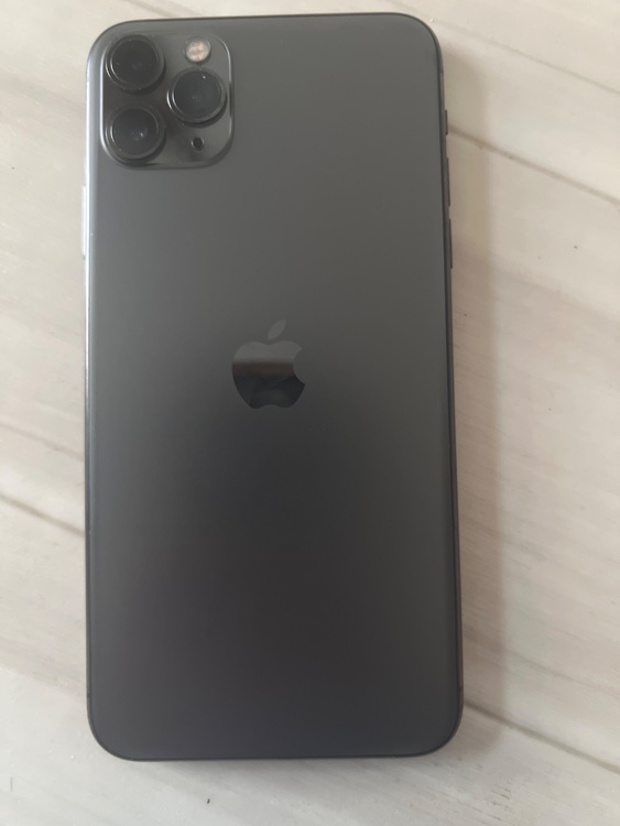 iPhone11Pro MAX（スマホ）の商品画像 - 査定依頼日：2025年7月9日 - 最高査定価格：34,000円