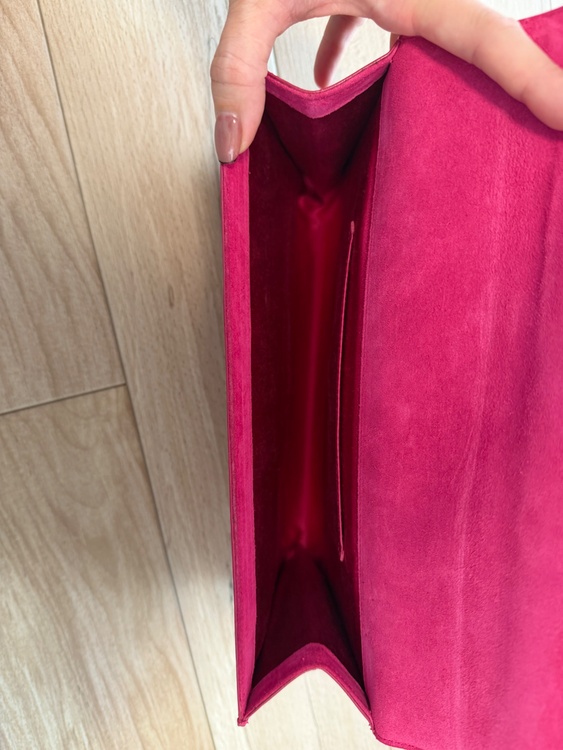 クラッチバッグ　（ブランドバッグ）の商品画像 - 査定依頼日：2026年2月15日 - 最高査定価格：20,000円