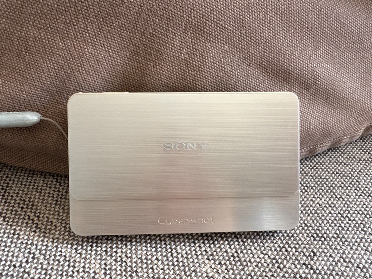 サイバーショット（カメラ）の商品画像 - 査定依頼日：2026年3月26日 - 最高査定価格：7,000円