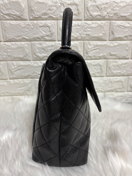 シャネル ココマーク ハンドバッグ マトラッセ キャビアスキン ブラック トップ（ブランドバッグ）の商品画像 - 査定依頼日：2025年11月21日