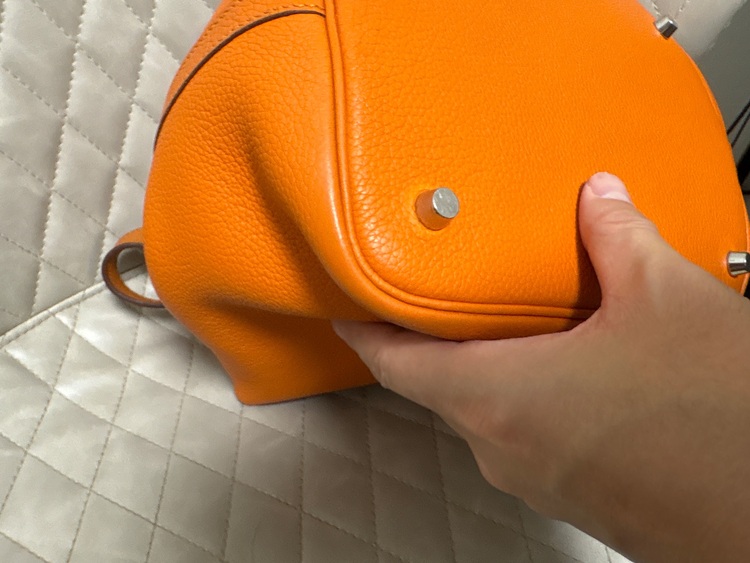 ピコタン　◻︎M（ブランドバッグ）の商品画像 - 査定依頼日：2025年11月27日 - 最高査定価格：240,000円