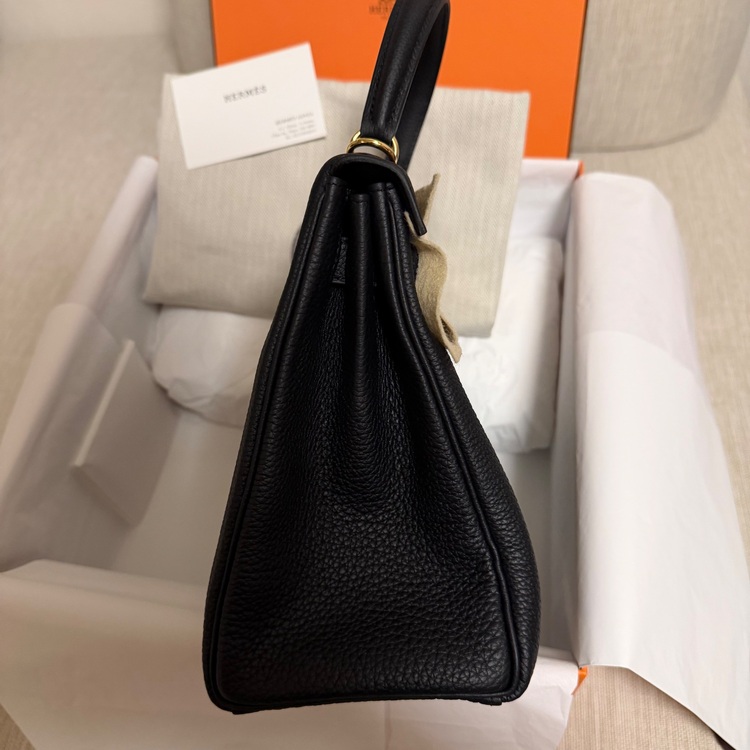 エルメス ケリー （ブランドバッグ）の商品画像 - 査定依頼日：2025年12月4日 - 最高査定価格：3,000,000円