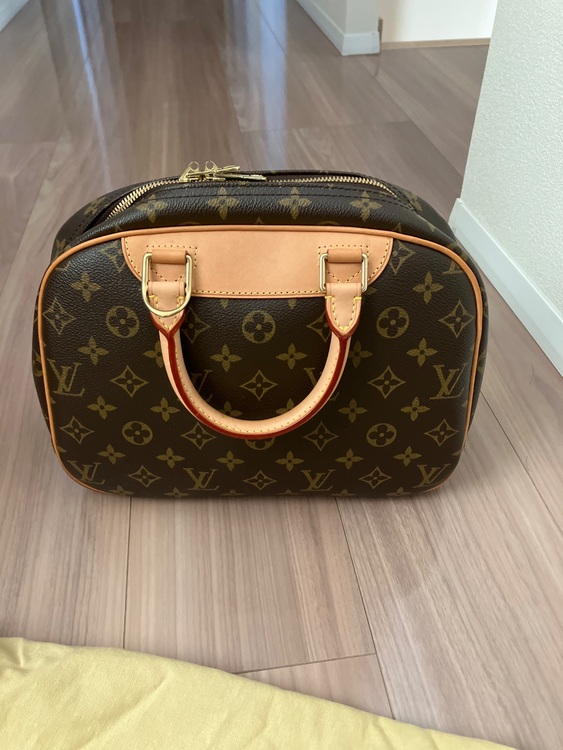 ルイヴィトン モノグラム （ブランドバッグ）の商品画像 - 査定依頼日：2025年6月10日 - 最高査定価格：65,000円