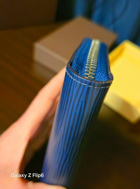 M60307（ブランド財布・小物）の商品画像 - 査定依頼日：2025年12月24日 - 最高査定価格：9,000円