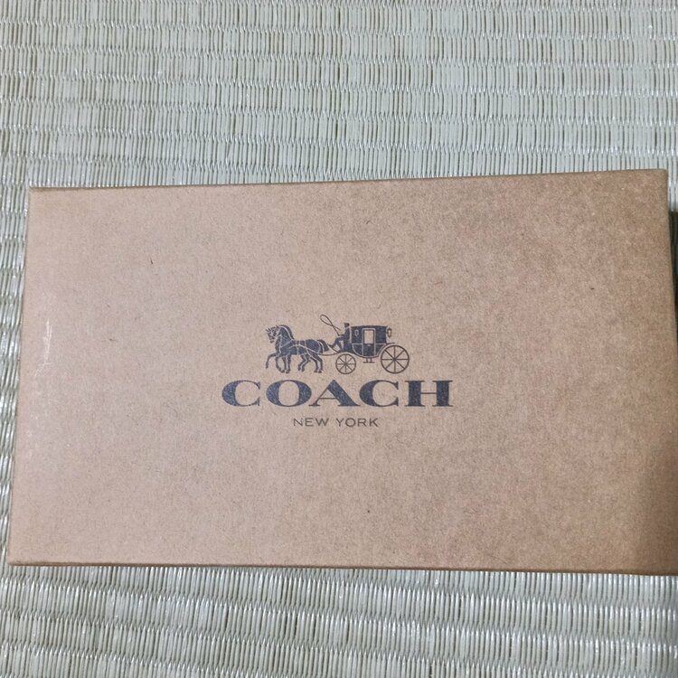 COACH長財布オリジナルモノグラム（ブランド財布・小物）の商品画像 - 査定依頼日：2026年3月18日 - 最高査定価格：2,000円