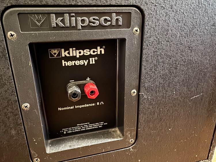 klipsch heresy II（オーディオ・スピーカー）の商品画像 - 査定依頼日：2026年3月25日 - 最高査定価格：56,000円