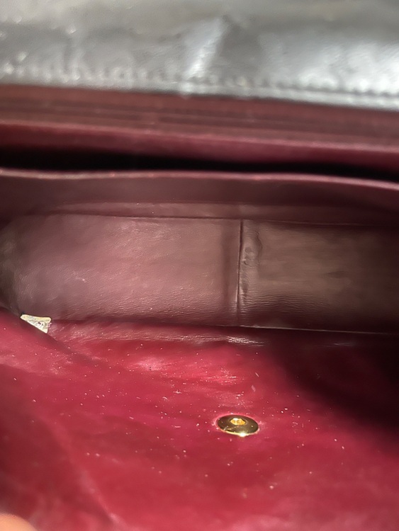 CHANEL デカマトラッセ（ブランドバッグ）の商品画像 - 査定依頼日：2025年8月14日 - 最高査定価格：240,000円