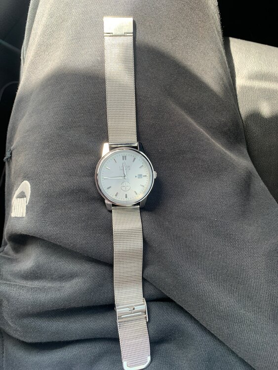 ウブロ クラシックフュージョン LB8174（高級時計）の商品画像 - 査定依頼日：2025年5月7日 - 最高査定価格：2,000円