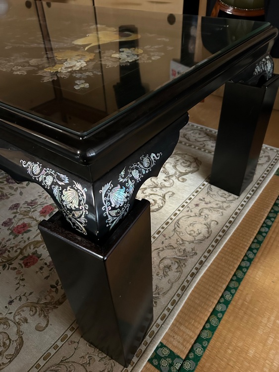 螺鈿細工ローテーブル（家具・寝具）の商品画像 - 査定依頼日：2025年7月3日 - 最高査定価格：20,000円