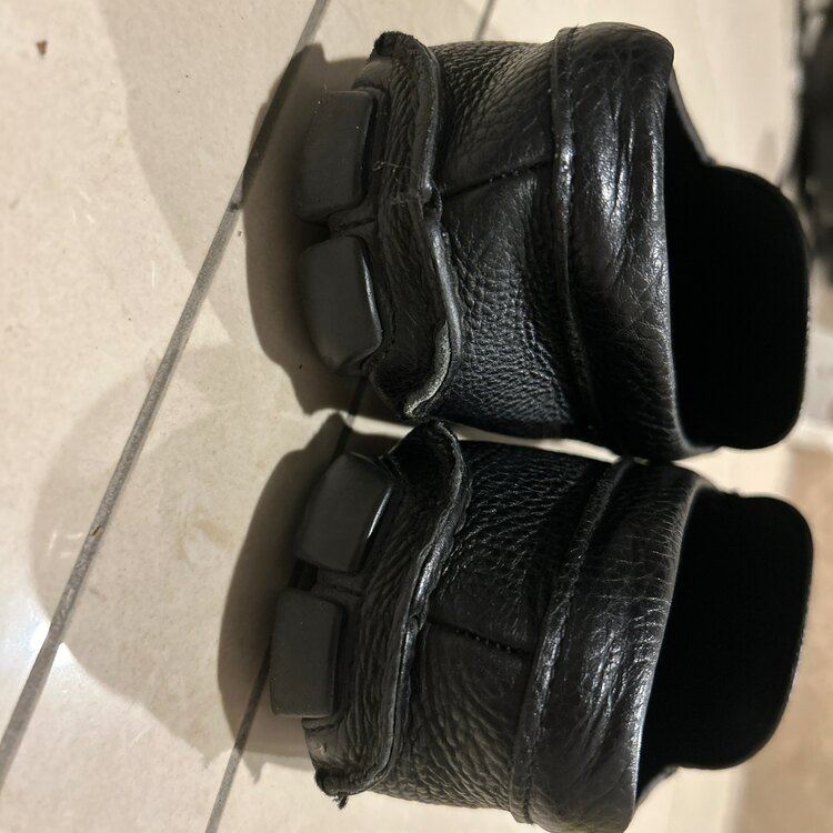 ドライビングシューズ　サイズ7（古着・ファッション）の商品画像 - 査定依頼日：2025年3月9日 - 最高査定価格：2,000円