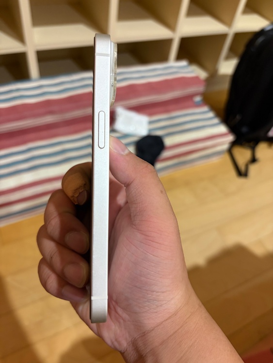iPhone iPhone 14 512GB SIMフリー（スマホ）の商品画像 - 査定依頼日：2026年9月29日 - 最高査定価格：52,000円
