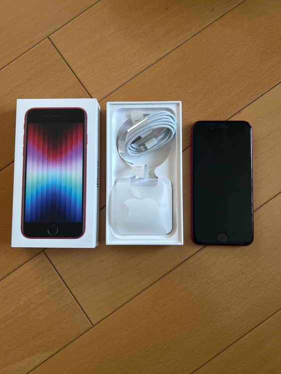 iPhone SE (第 3 世代) 128GB SIMフリー（スマホ）の商品画像 - 査定依頼日：2026年3月1日 - 最高査定価格：18,000円