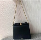 スナイデル　ショルダーバッグ（古着・ファッション）の商品画像 - 査定依頼日：2025年1月7日 - 最高査定価格：300円