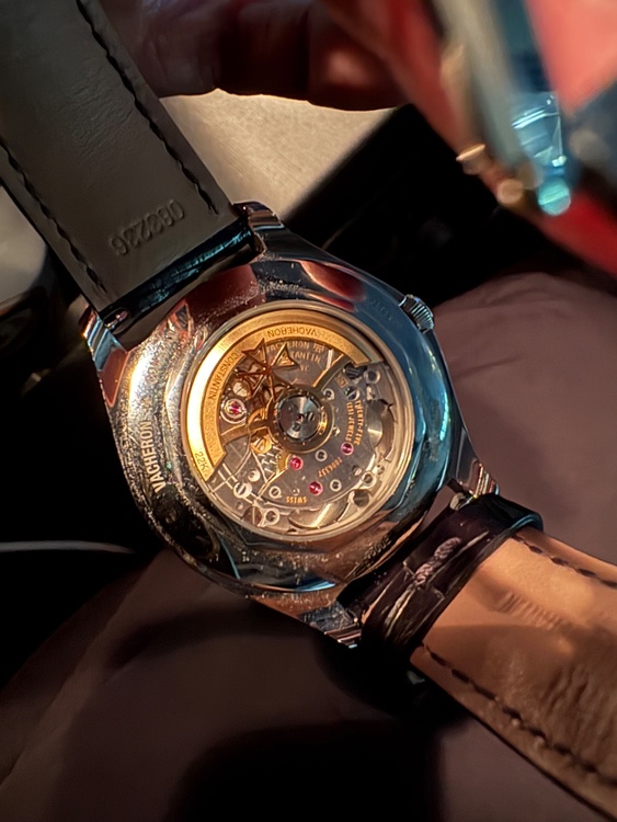 ヴァシュロン コンスタンタン その他 フィフティーしっく（高級時計）の商品画像 - 査定依頼日：2026年4月4日 - 最高査定価格：100,000円