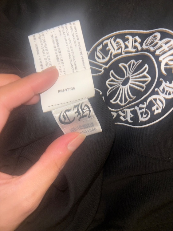 Tシャツ（古着・ファッション）の商品画像 - 査定依頼日：2026年5月27日 - 最高査定価格：18,000円