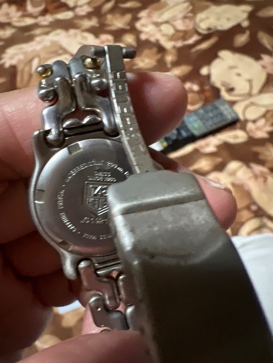 タグホイヤー その他 WG 1421-（高級時計）の商品画像 - 査定依頼日：2025年10月28日 - 最高査定価格：50,000円