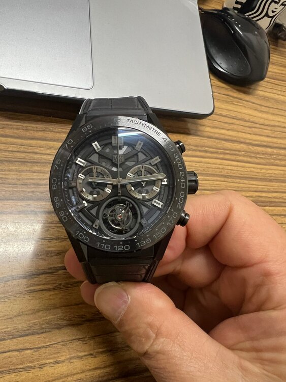 タグホイヤー カレラ （高級時計）の商品画像 - 査定依頼日：2025年3月4日 - 最高査定価格：1,350,000円