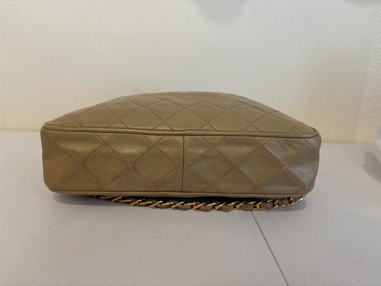 CHANEL タッセル付きチェーンショルダーバック（ブランドバッグ）の商品画像 - 査定依頼日：2026年3月16日 - 最高査定価格：110,000円