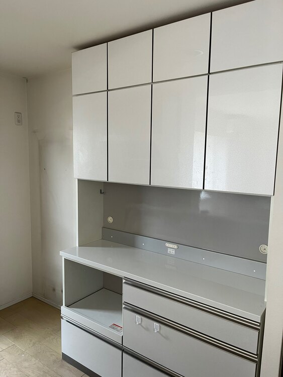 綾野製作所　食器棚（家具・寝具）の商品画像 - 査定依頼日：2025年2月5日 - 最高査定価格：10円