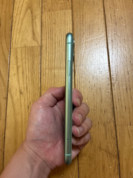 iPhone iPhone11 128GB docomo（スマホ）の商品画像 - 査定依頼日：2026年9月29日 - 最高査定価格：18,000円