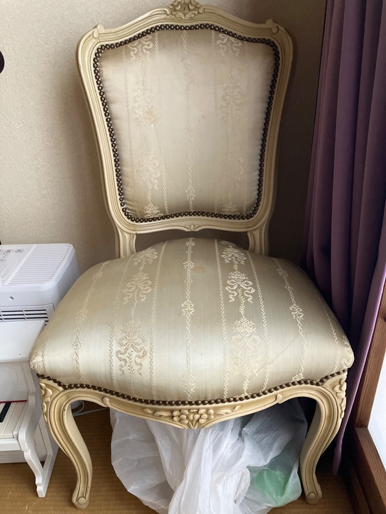 家具（美術品・骨董品）の商品画像 - 査定依頼日：2025年12月4日 - 最高査定価格：4,000円