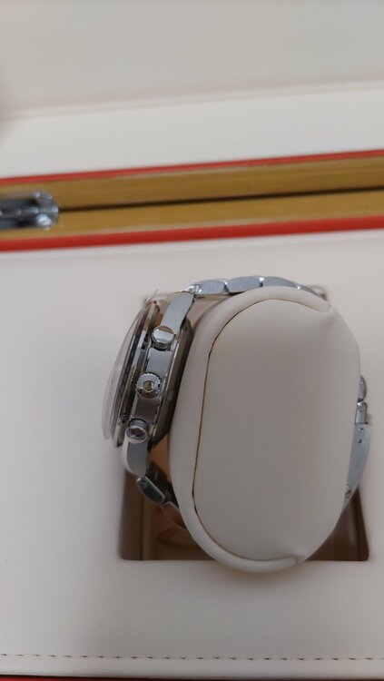 オメガ スピードマスター （高級時計）の商品画像 - 査定依頼日：2025年12月10日 - 最高査定価格：420,000円