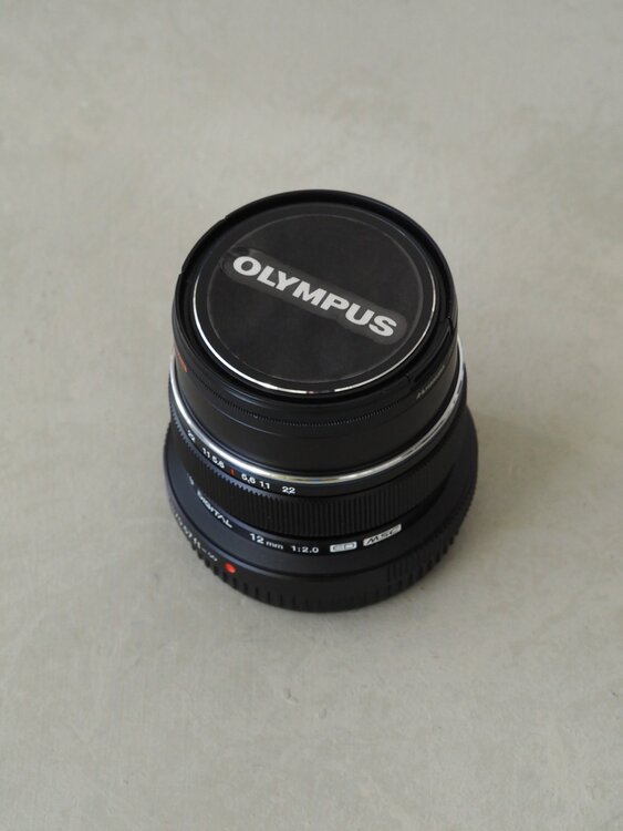 OM SYSTEM M.ZUIKO DIGITAL ED 12mm （カメラ）の商品画像 - 査定依頼日：2025年12月13日 - 最高査定価格：15,000円