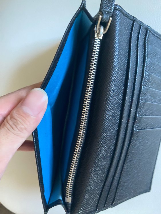 ブルガリ ビーゼロワン（ブランド財布・小物）の商品画像 - 査定依頼日：2023年9月12日 - 最高査定価格：8,000円