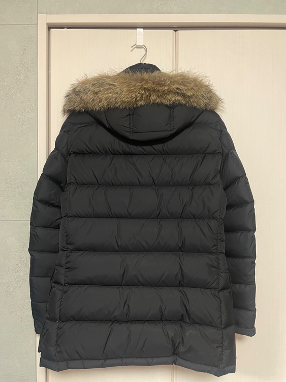 モンクレール　CLUNY（古着・ファッション）の商品画像 - 査定依頼日：2025年10月7日 - 最高査定価格：50,000円