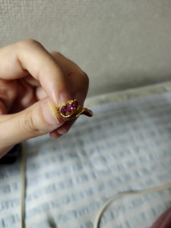 ルビー指輪（金・貴金属）の商品画像 - 査定依頼日：2025年12月1日 - 最高査定価格：150,000円