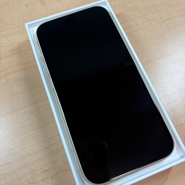 iPhone15 256GB イエロー SIMフリー（スマホ）の商品画像 - 査定依頼日：2025年7月2日 - 最高査定価格：90,000円