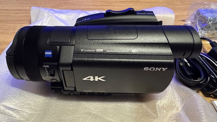 HANDYCAM（カメラ）の商品画像 - 査定依頼日：2025年10月23日 - 最高査定価格：145,000円