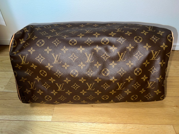 ルイヴィトン スピーディー （ブランドバッグ）の商品画像 - 査定依頼日：2025年10月31日 - 最高査定価格：100,000円