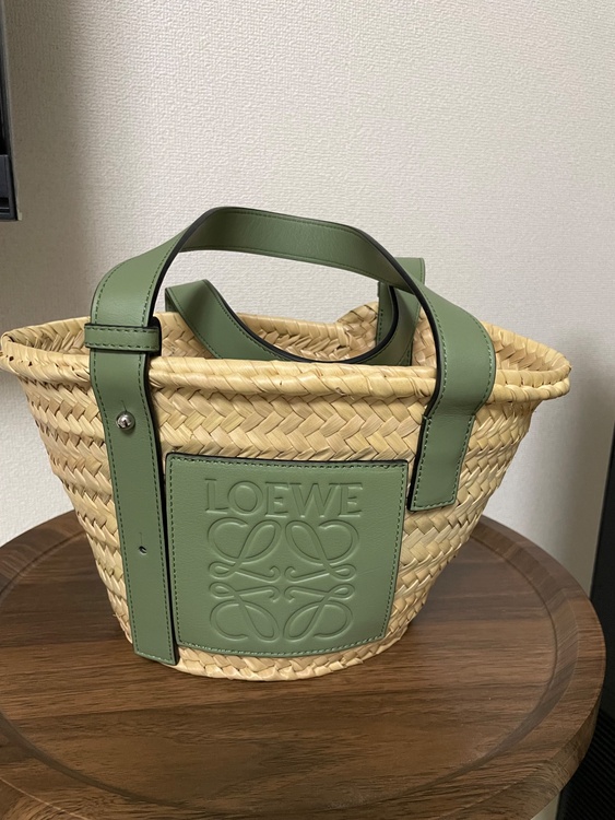 ロエベ　カゴバック（ブランドバッグ）の商品画像 - 査定依頼日：2026年10月1日 - 最高査定価格：20,000円